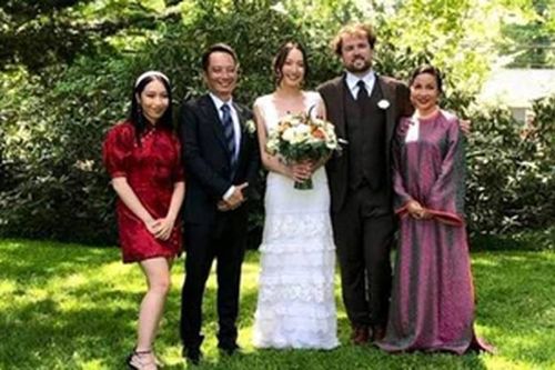 Diva Mỹ Linh kể chuyện bị 'quê độ' trong đám cưới Anna Trương