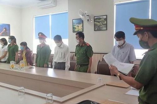 Khởi tố Giám đốc và 4 cán bộ CDC Đắk Lắk liên quan đến mua kit test Việt Á