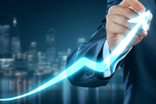 Nhiều mã lớn bứt phá, VN-Index tăng gần 17 điểm