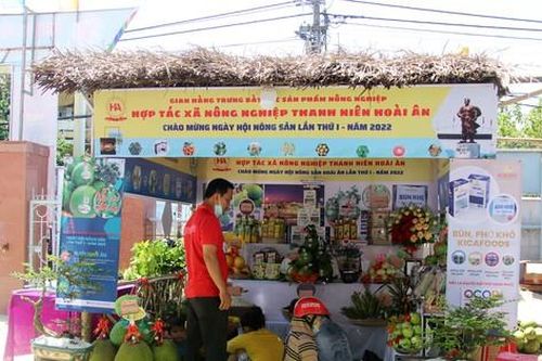 Độc đáo lễ hội nông sản lớn nhất Bình Định