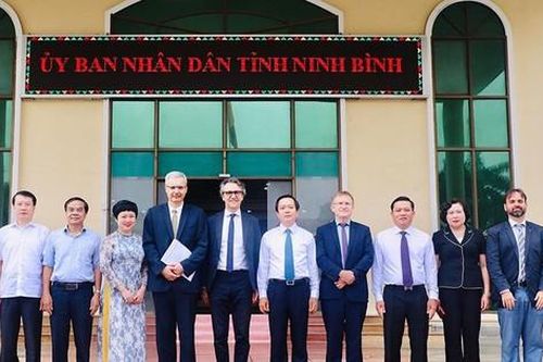 Chủ tịch UBND tỉnh Ninh Bình tiếp đón Đoàn đại biểu quốc tế