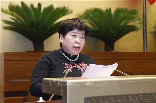 Hoàn thiện dự án Luật Thi đua, khen thưởng để Quốc hội xem xét, thông qua