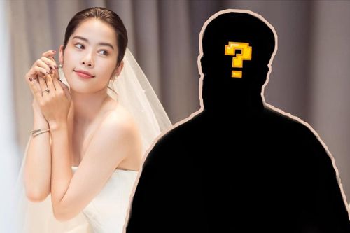 Nam Em và một nam ca sĩ được nhận xét có tướng phu thê, liên tục có hành động thân mật trên sân khấu