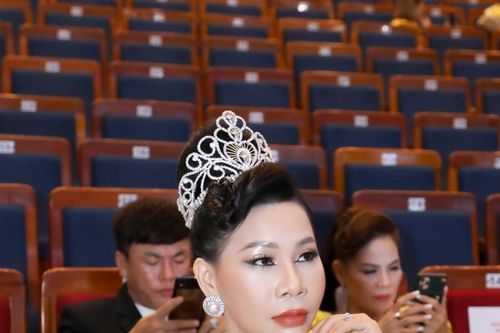 Á hoàng Nguyễn Thị Kim Âm tham gia chấm thi Chung kết Hoa hậu Doanh nhân Việt Nam Toàn cầu 2022
