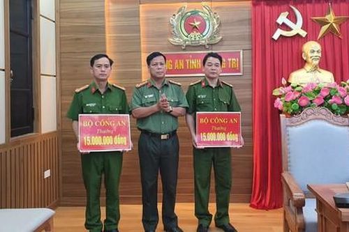 Vụ bắt người nước ngoài cùng 30.000 viên ma túy: Khen thưởng lực lượng phá án