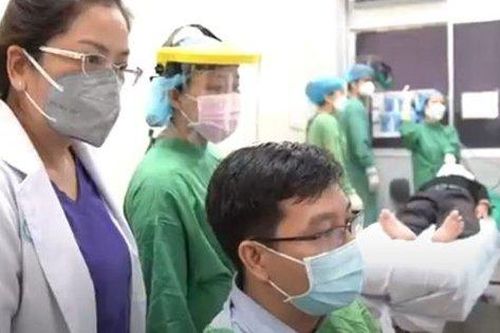 Bị ho ra máu vì mảnh xương lợn 'giấu' 20 năm trong thành phế quản