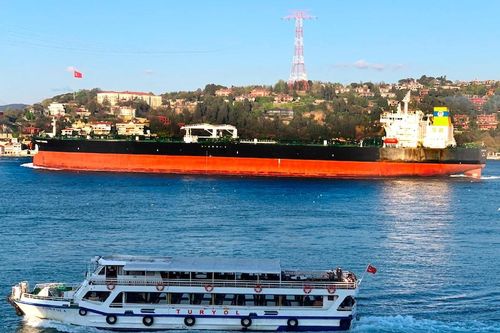 Iran tuyên bố bắt giữ 2 tàu chở dầu của Hy Lạp tại Vùng Vịnh