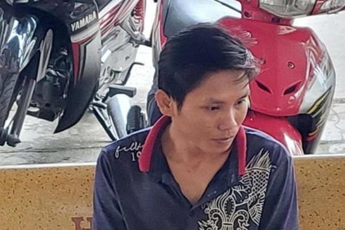 Nam thanh niên tạt xăng đốt chủ nhà máy nơi mẹ mình làm việc