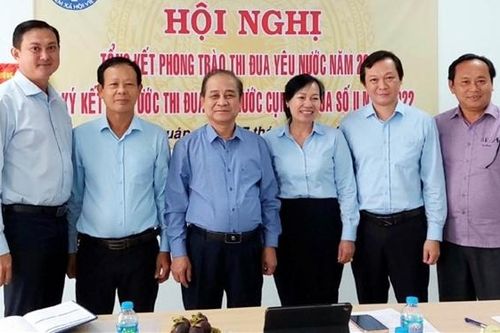 Cụm thi đua số II - Bảo hiểm xã hội tỉnh Đồng Nai ký kết thi đua yêu nước năm 2022
