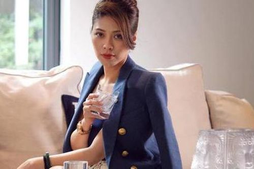 BTV Ngọc Trinh hé lộ thêm một góc trong biệt thự xa hoa khiến mọi người càng thêm ngưỡng mộ