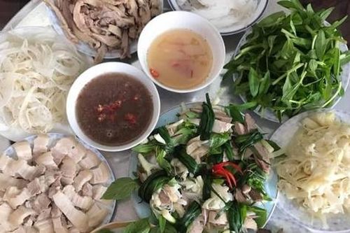 Lạ lùng món vịt dấm ghém cho Tết Đoan Ngọ 5/5 âm lịch của người Hà Nội khi cho thêm thứ củ này vào nồi nước để nguội vẫn thơm ngon không hề tanh