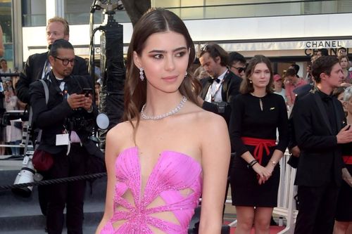 Mỹ nhân trên thảm đỏ Cannes 2022 ngày cuối