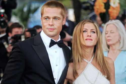 Jennifer Aniston: 'Tôi rơi vào đường cùng khi ly hôn Brad Pitt'