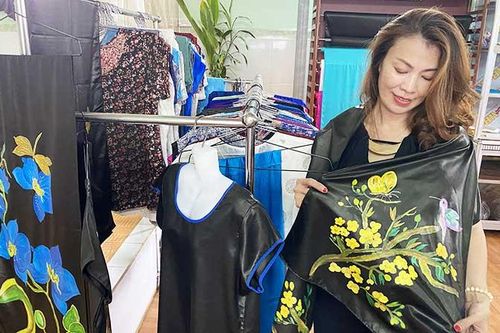 Vang danh lụa lãnh Mỹ A