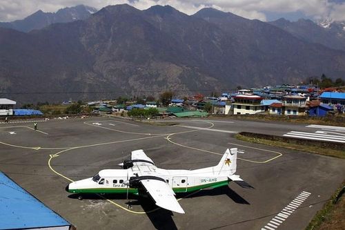 Máy bay chở 22 người mất tích tại Nepal