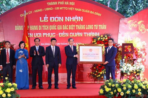 Đền Voi Phục và đền Quán Thánh đón nhận Bằng xếp hạng Di tích quốc gia đặc biệt