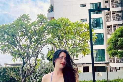 Hot girl Ngọc Thảo khoe 'đường cong gắt như đường đua' với bikini 2 mảnh