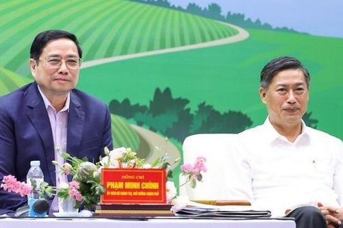 Thủ tướng Chính phủ đề nghị nông dân đẩy mạnh chuyển đổi số, tăng cường ứng dụng thương mại điện tử