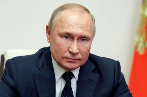 Ngoại trưởng Nga bác tin đồn về sức khỏe ông Putin