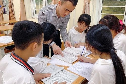 Dồn lực ôn thi vào 10