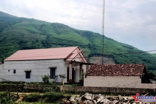 Vợ Phó Bí thư xã ở Quảng Bình xây công trình trái phép chờ đền bù cao tốc