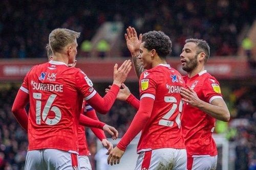 Nottingham thắng trận đấu 180 triệu bảng