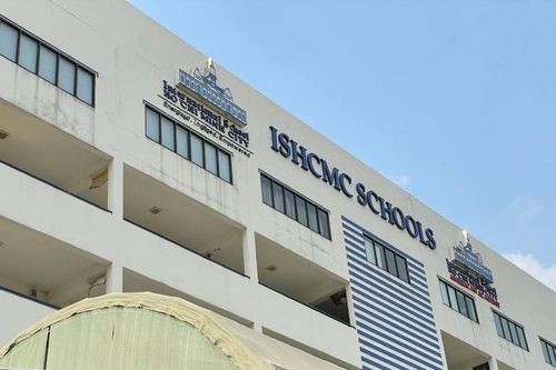 Vụ phụ huynh trường quốc tế tố con gái bị bạn học hành hung: Nhà trường thừa nhận xử lý chưa khéo léo