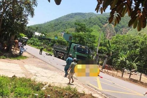 Quảng Nam: Trên đường đến bệnh viện chăm con ốm, 2 vợ chồng tử nạn thương tâm