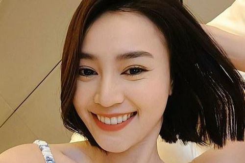 Lan Ngọc ăn đủ món ở Thái Lan