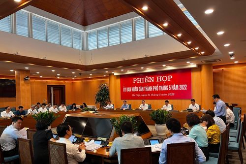 Hà Nội họp bàn về mức chi để chọn sách giáo khoa cho cơ sở giáo dục phổ thông