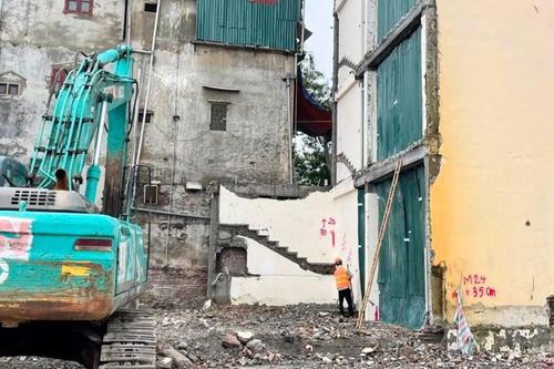 Hà Nội: Hoàn thành tháo dỡ phần vi phạm tại công trình 84 đường Láng