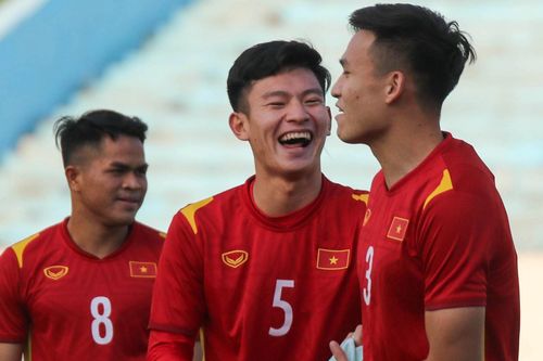 U23 Việt Nam tập buổi đầu tiên ở Uzbekistan