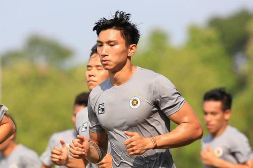 Văn Hậu trở lại đội hình CLB Hà Nội sau gần 2 năm