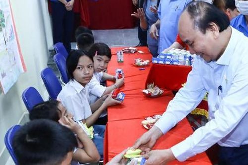 Quan tâm chăm lo cho thiếu nhi có hoàn cảnh đặc biệt
