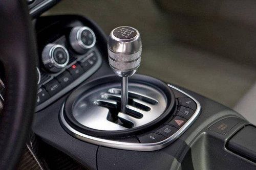 Mercedes sẽ bỏ trang bị hộp số sàn từ năm 2023