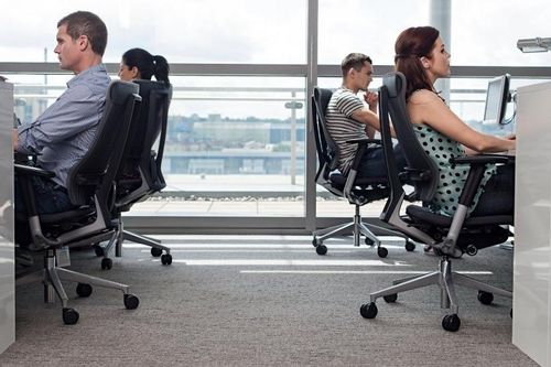Thu nhập 57 triệu đồng/tháng, thanh niên vẫn muốn nghỉ việc vì nhàm chán
