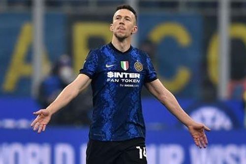 Perisic tới London kiểm tra y tế, ký hợp đồng với Tottenham