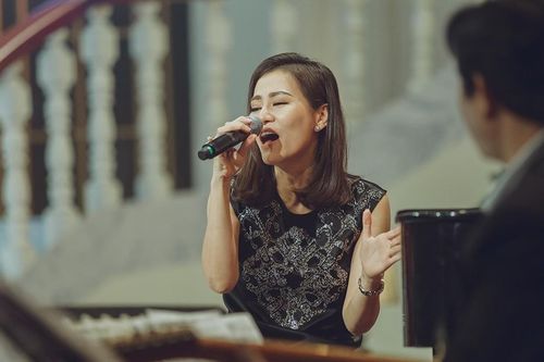 Bị nghi ngờ không phải là ca sĩ, Thu Minh có màn đáp trả bằng âm nhạc khiến đối phương 'câm lặng'