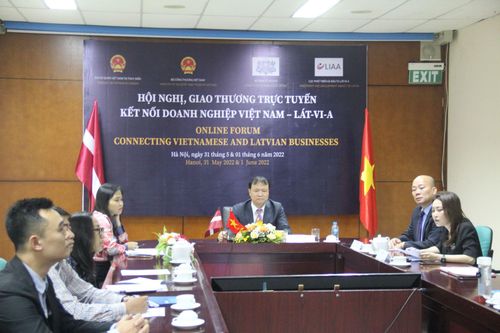 Giao thương trực tuyến kết nối doanh nghiệp Việt Nam và Lát-vi-a