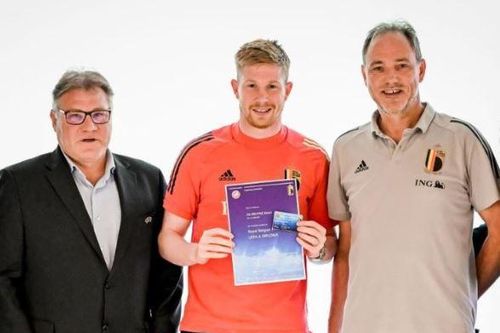 De Bruyne được UEFA cấp chứng chỉ huấn luyện viên hạng A
