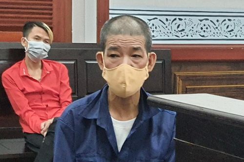 Dùng dao đâm bạn nhậu, người đàn ông lĩnh 12 năm tù