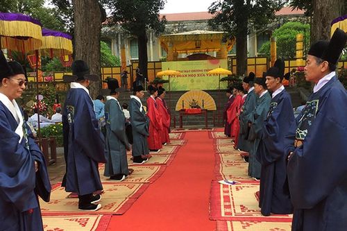 Tái hiện Tết Đoan Ngọ cung đình tại Hoàng thành Thăng Long