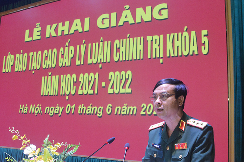Học viện Quốc phòng tổ chức khai giảng Lớp đào tạo cao cấp lý luận chính trị khóa 5