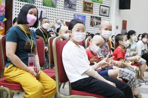 Tâm sự nghẹn lời của những đứa trẻ 'đặc biệt' ngày Quốc tế thiếu nhi