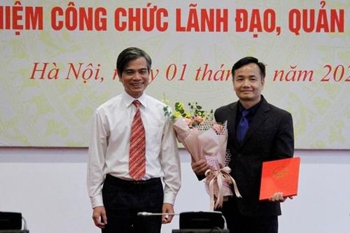 Văn phòng Quốc hội trao quyết định bổ nhiệm công chức lãnh đạo, quản lý cấp vụ