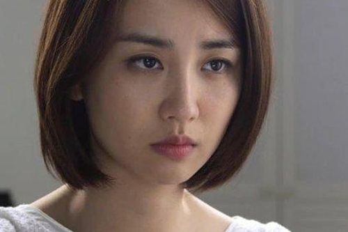 Mẹ chồng bị bệnh nằm viện, chồng không cho tôi thăm, lén lút chạy đến, tôi mới biết mình ngốc thế nào