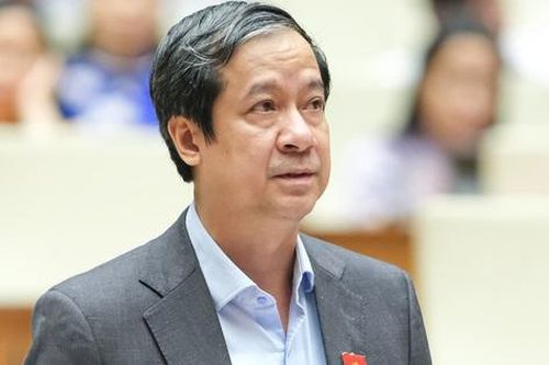 Bộ GDĐT: Nhiều lần yêu cầu nhà xuất bản tiết kiệm, cắt giảm chi phí để giá SGK thấp nhất
