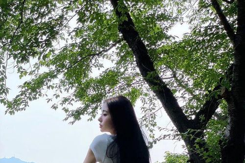 Song Ji A lần đầu đăng ảnh sau scandal dùng hàng giả