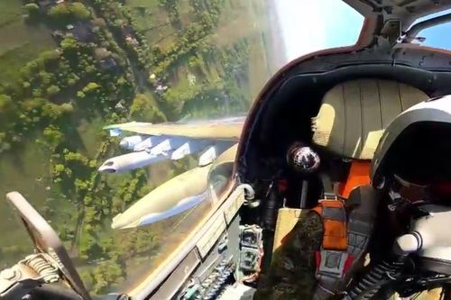 Video tiêm kích Su-25 của Nga tấn công mục tiêu mặt đất ở Ukraine