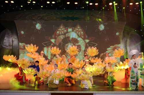 Khai mạc Hội thi Múa không chuyên toàn quốc năm 2022